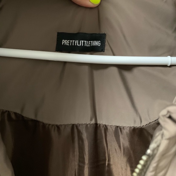 Pretty Little Thing bomber. - Picture 2 of 2